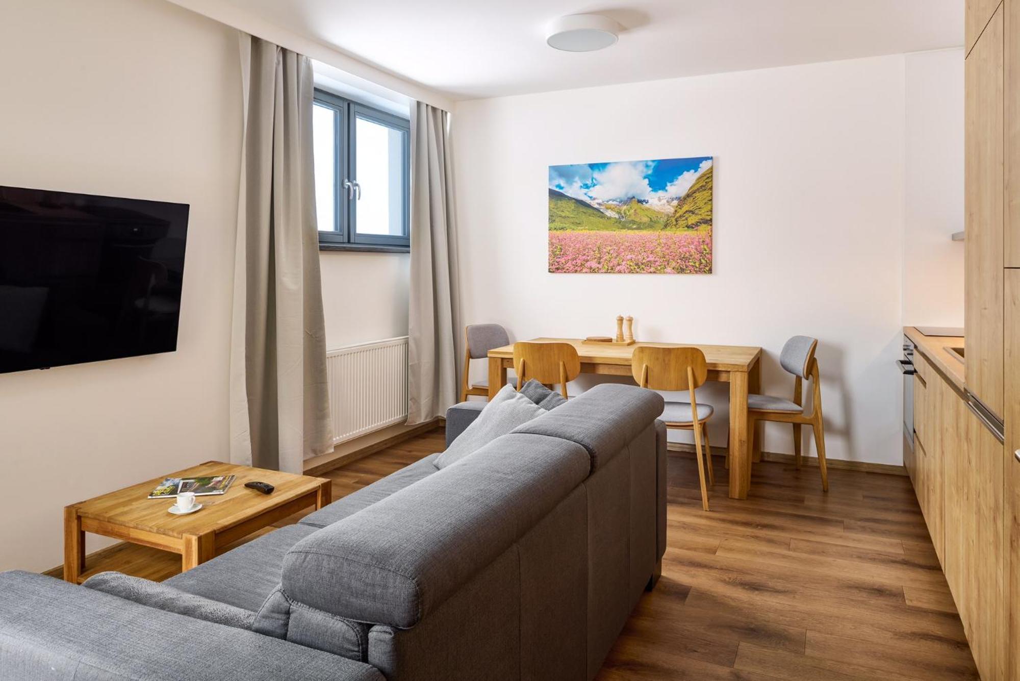 Lucni Apartmany Dobromysl A Laskavec Černý Dŭl Exterior photo